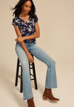 Maurices Tees-24/7 Berkley Floral V Neck Tee
