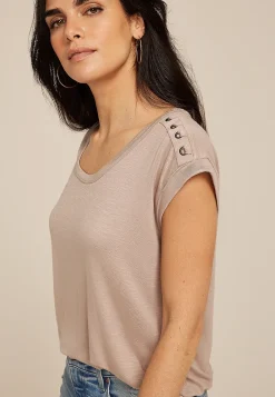 Maurices Tees-Grommet Shoulder Scoop Neck Tee