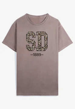 Maurices Tees|Graphics-Leopard State Relaxed Fit Graphic Tee