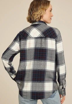 Maurices Plaid & Button Down Shirts-Pucker Plaid Button Down Shirt