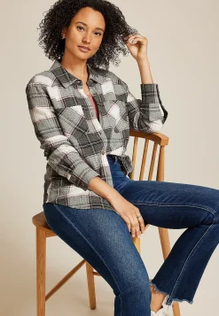 Maurices Plaid & Button Down Shirts-Pucker Plaid Button Down Shirt